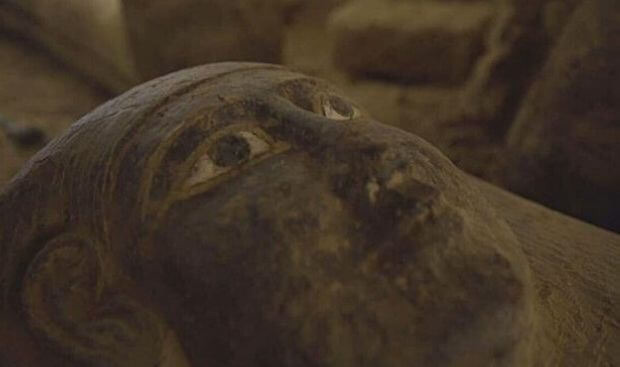 Les sarcophages inviolés étaient scellés depuis plus de 2500 ans
